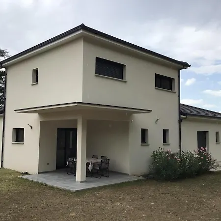 Exceptional Oasis In Wooded Area In * Laveyron